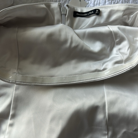 White strapless dress - Picture 9 of 12